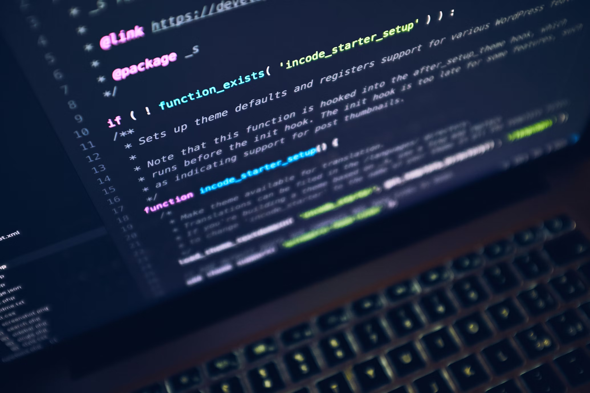 computer-screen-displaying-code